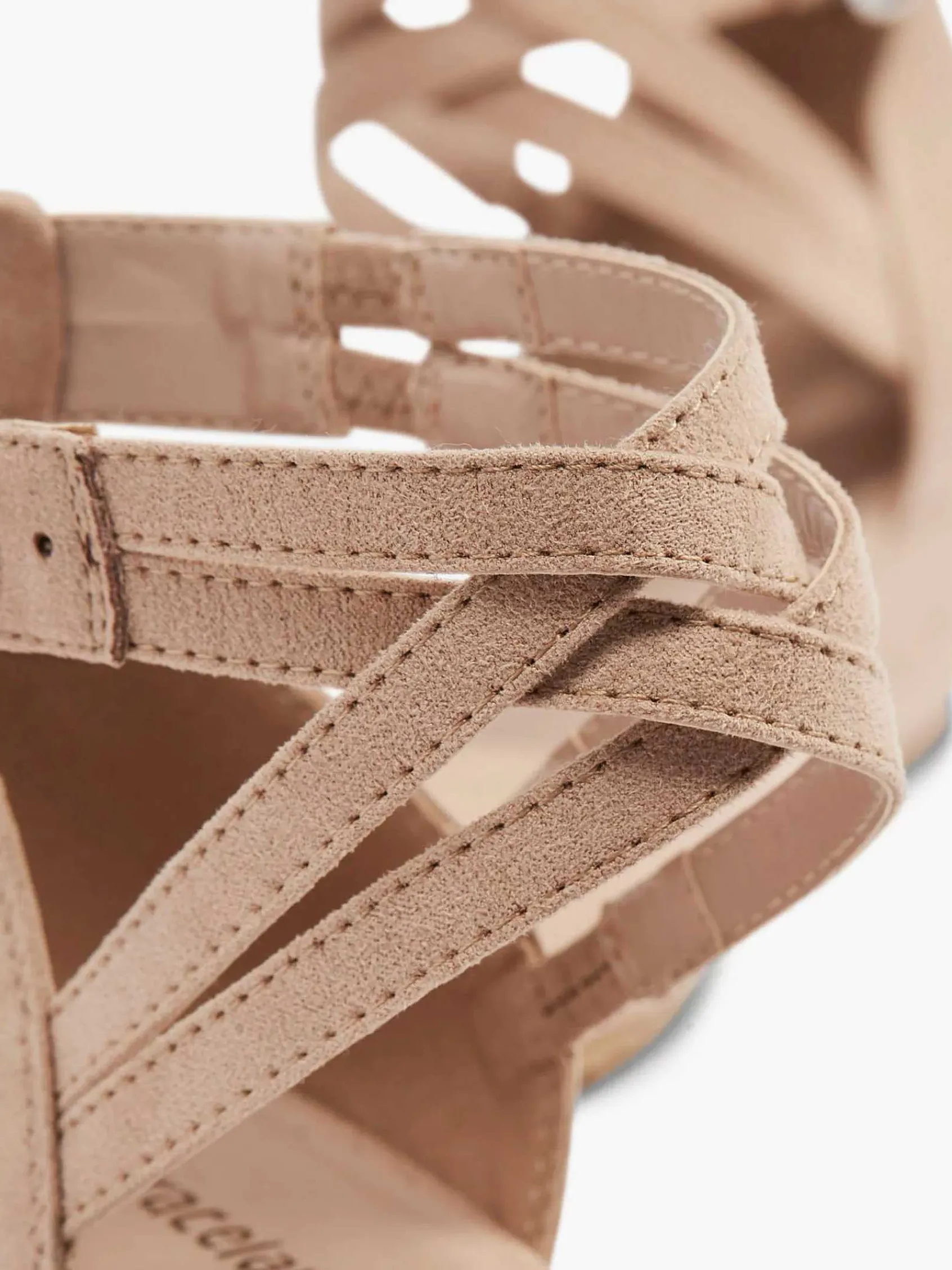 Graceland Pumps-Beige Pump Gesp