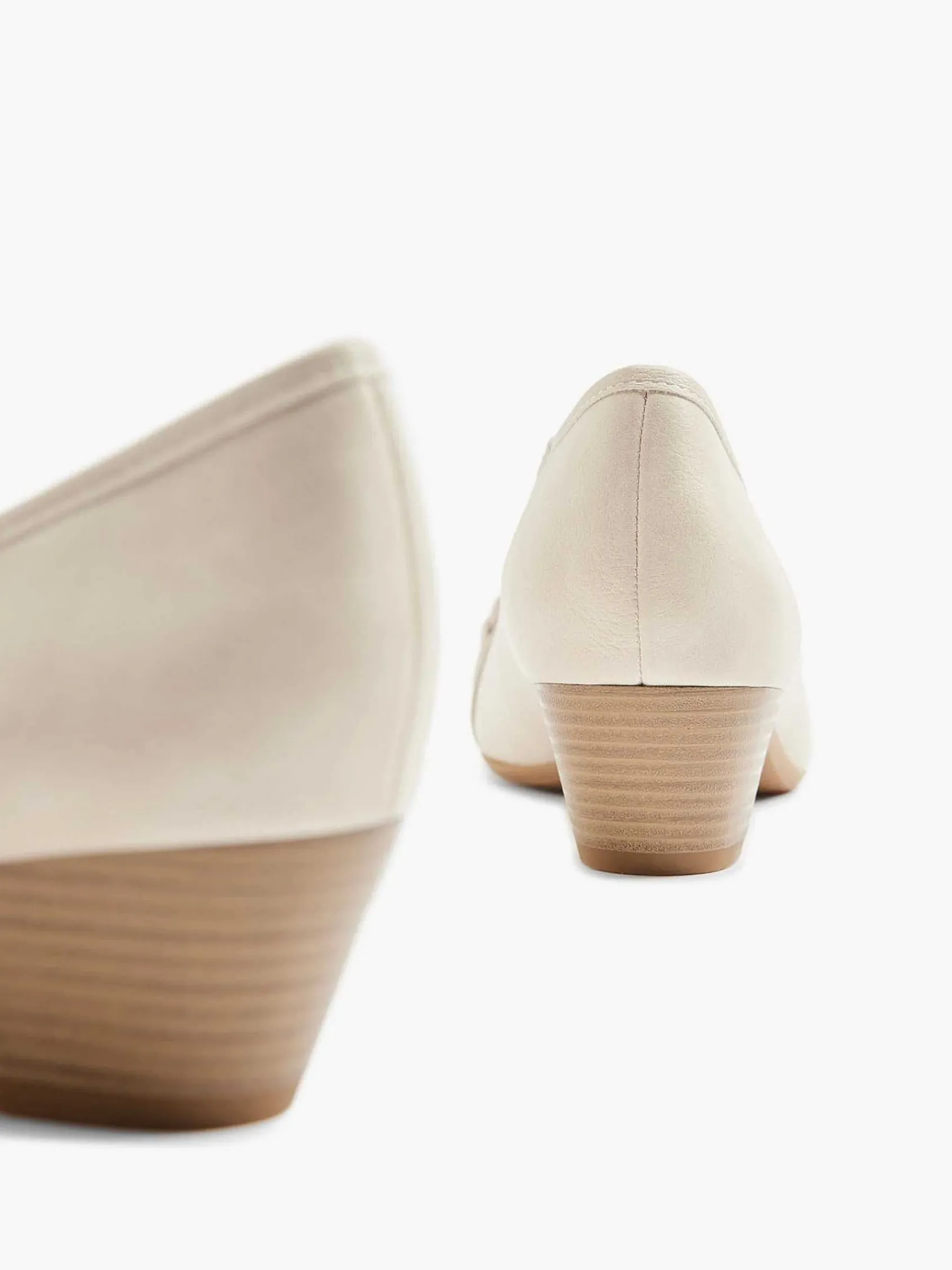Easy Street Comfort Schoenen-Beige Pump Sierketting