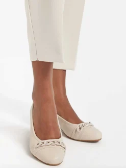 Easy Street Comfort Schoenen-Beige Pump Sierketting