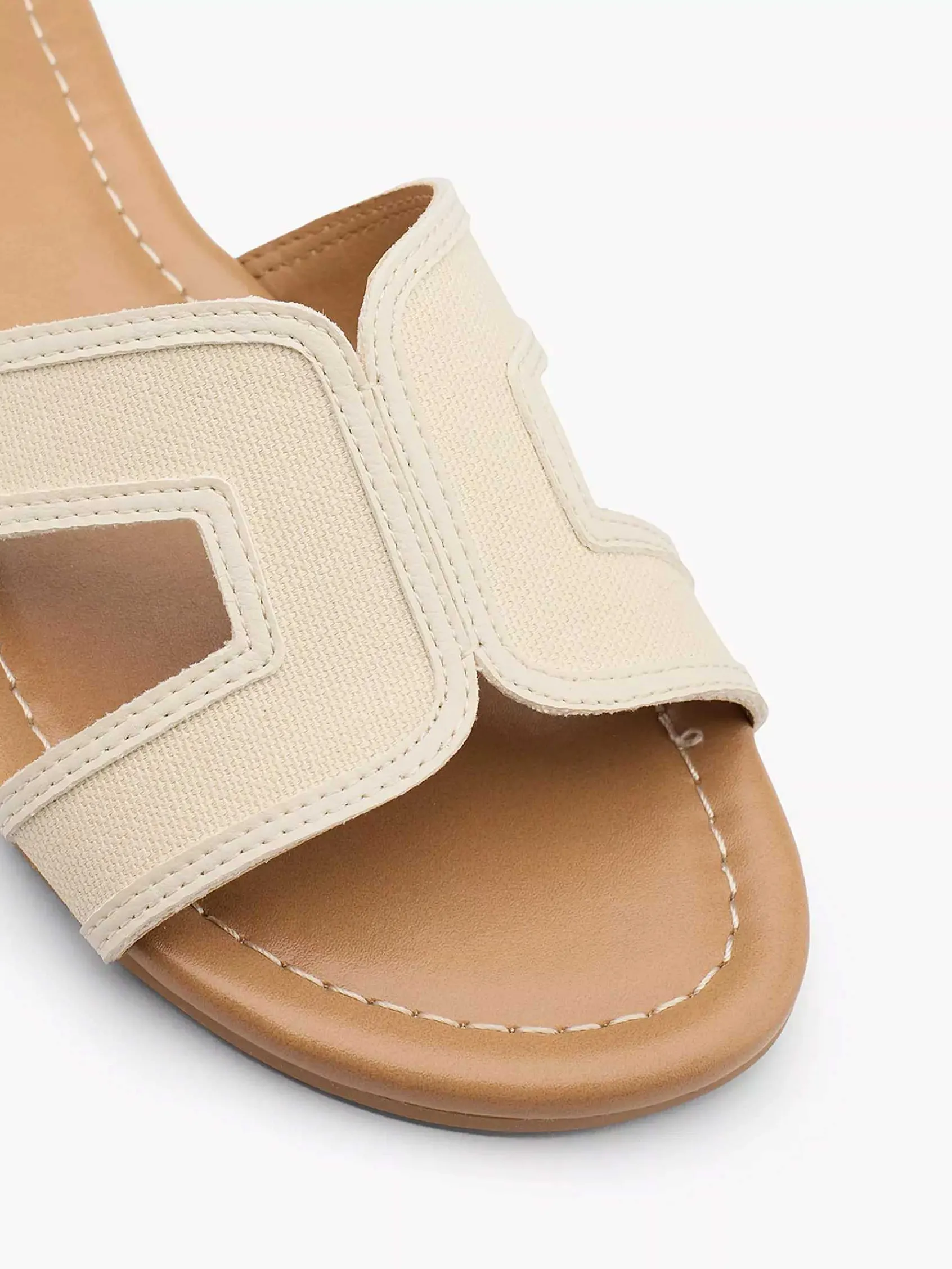 Graceland Slippers-Beige Slipper