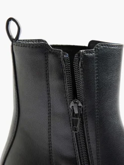 Graceland Enkellaarzen & Boots-Zwarte Chelsea Boot Hak