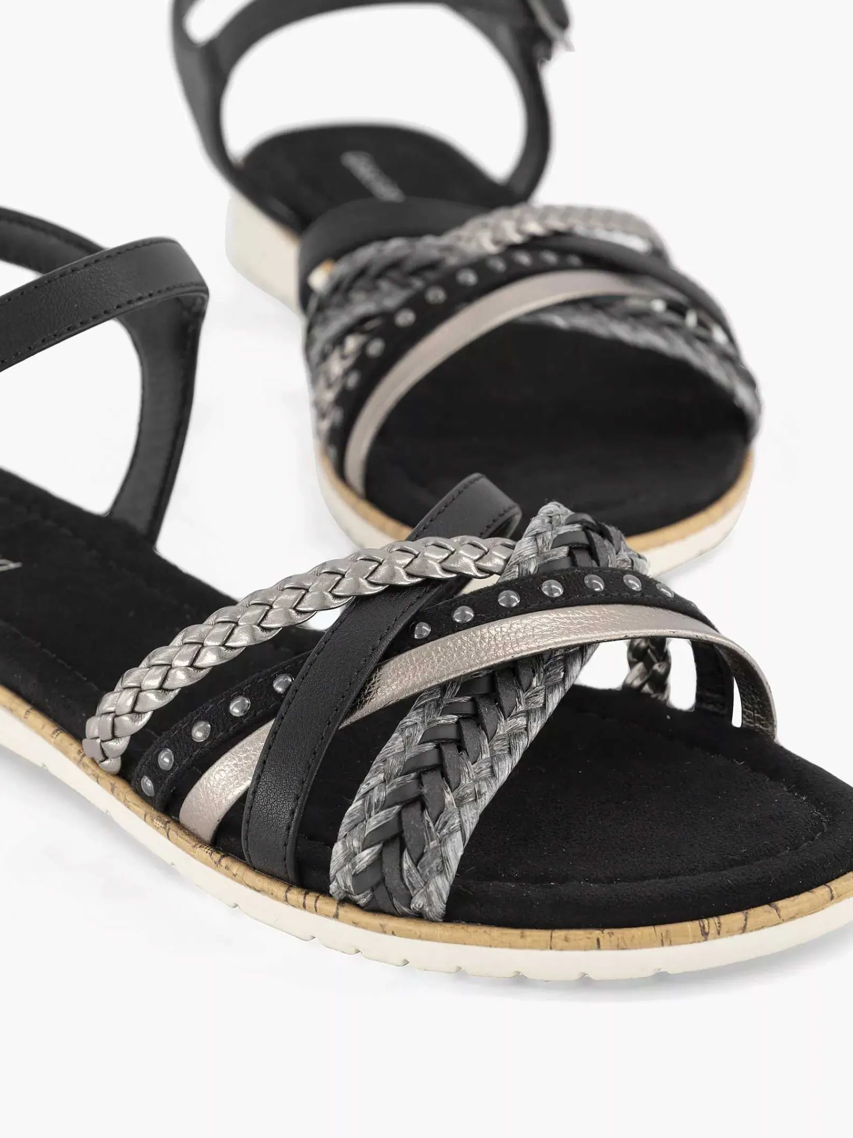 Graceland Sandalen-Zwarte Sandaal Gevlochten