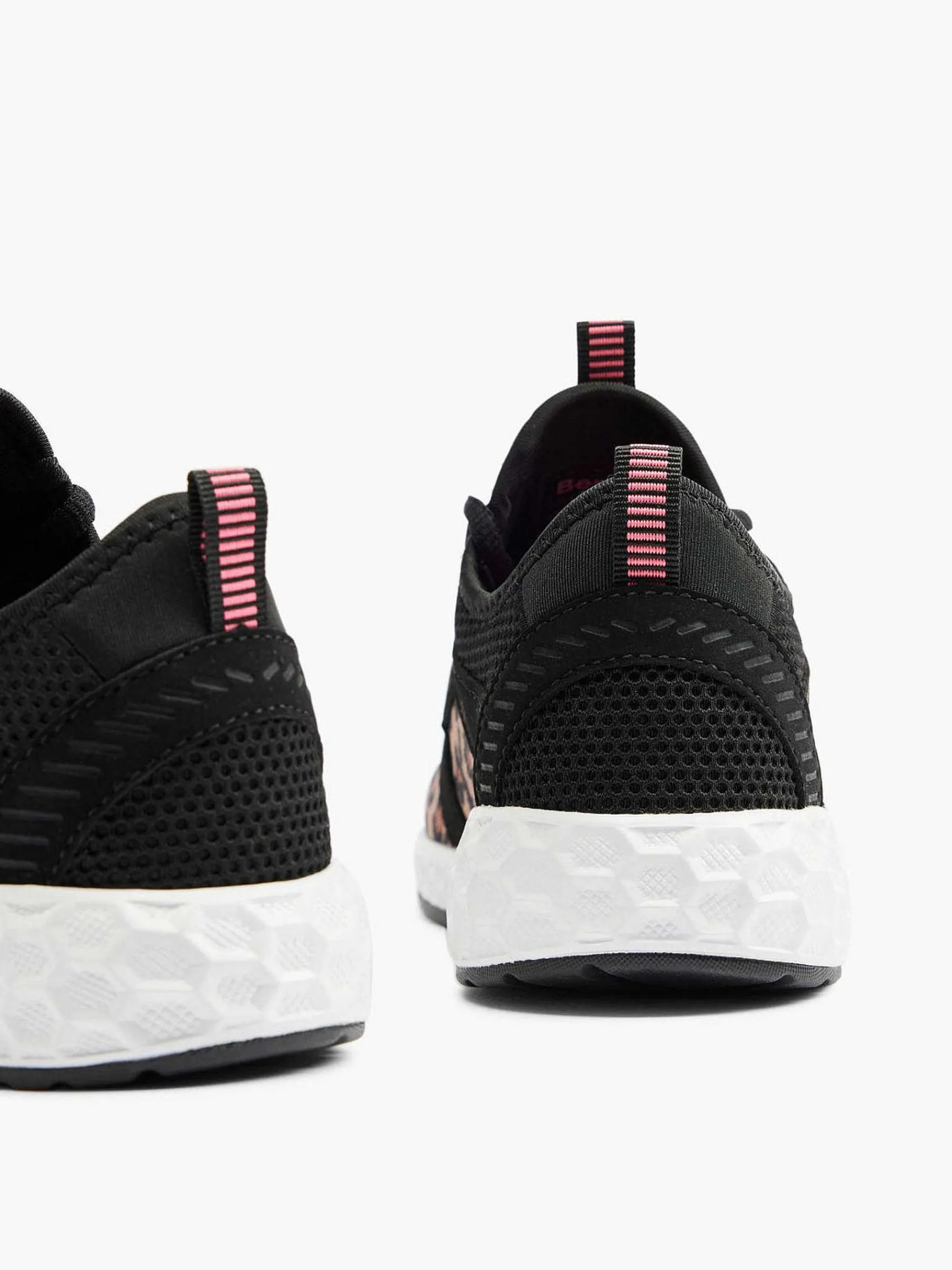 Bench Sneakers-Zwarte Sneaker Panterprint